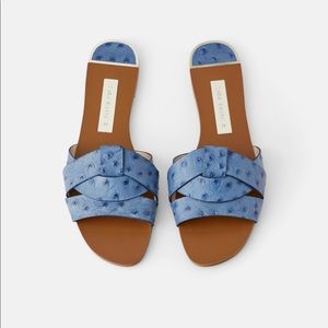 Leather crossover sandals